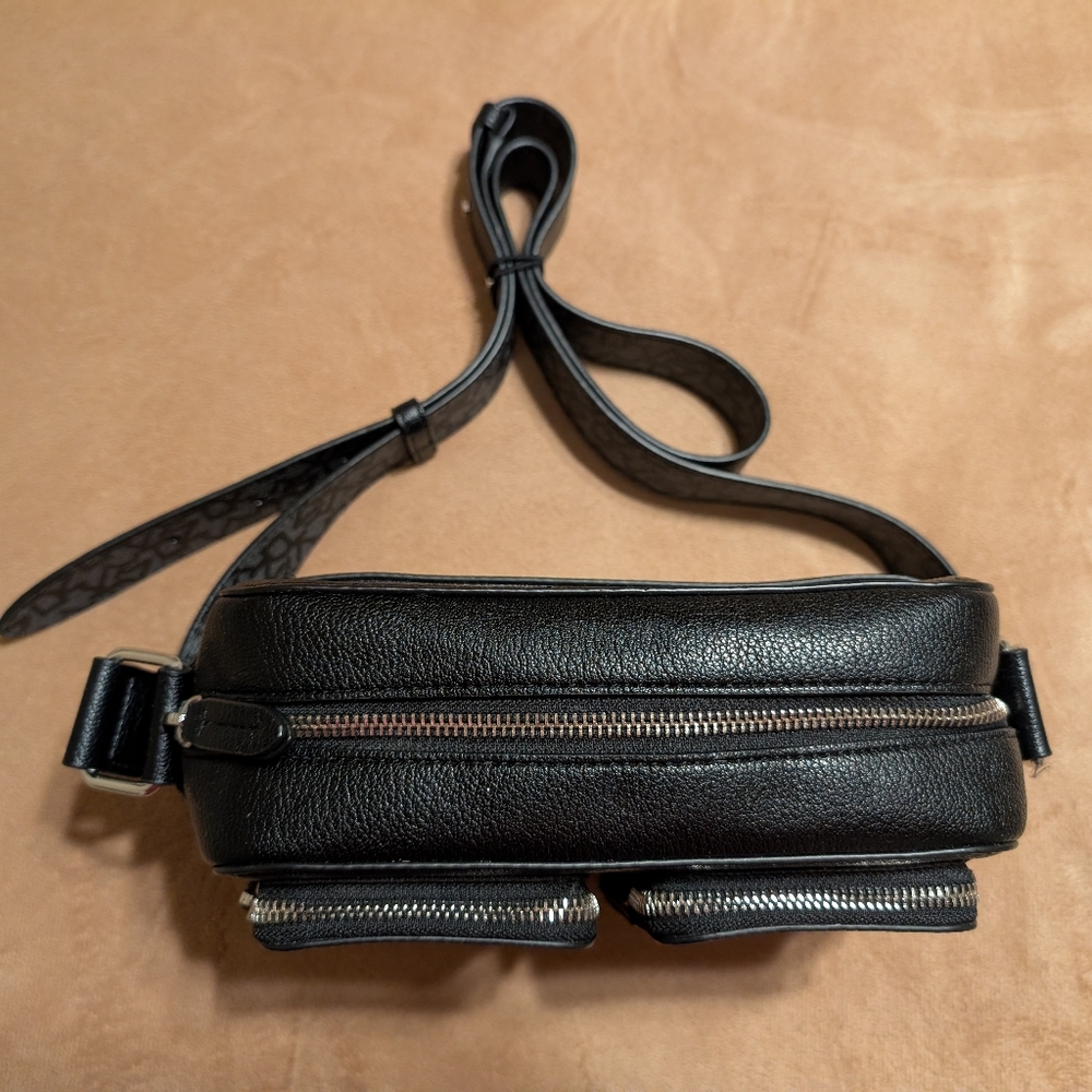 DKNY Tinsley Crossbody or "camera bag" style NWT - Picture 8 of 16